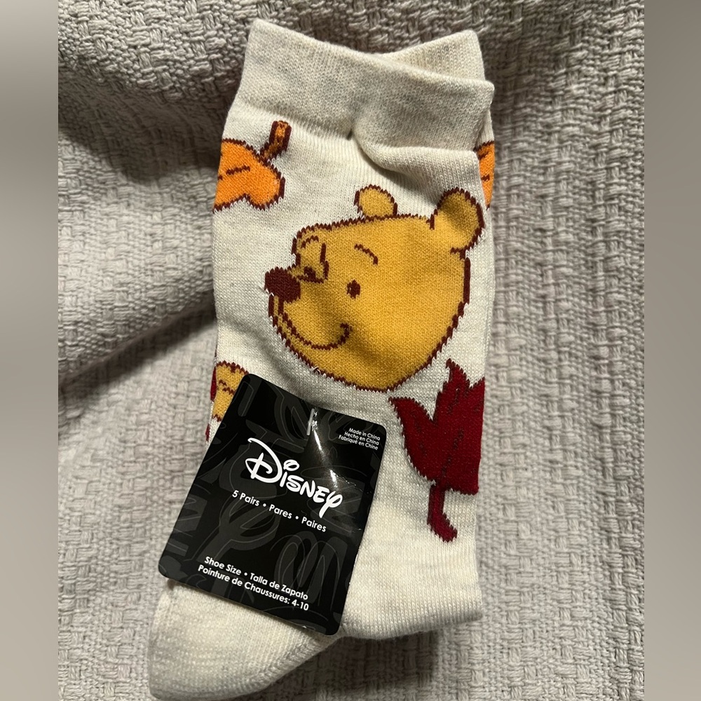 NWT- Disney- Winnie The Pooh  & Friends Women’s 5 Pairs Socks